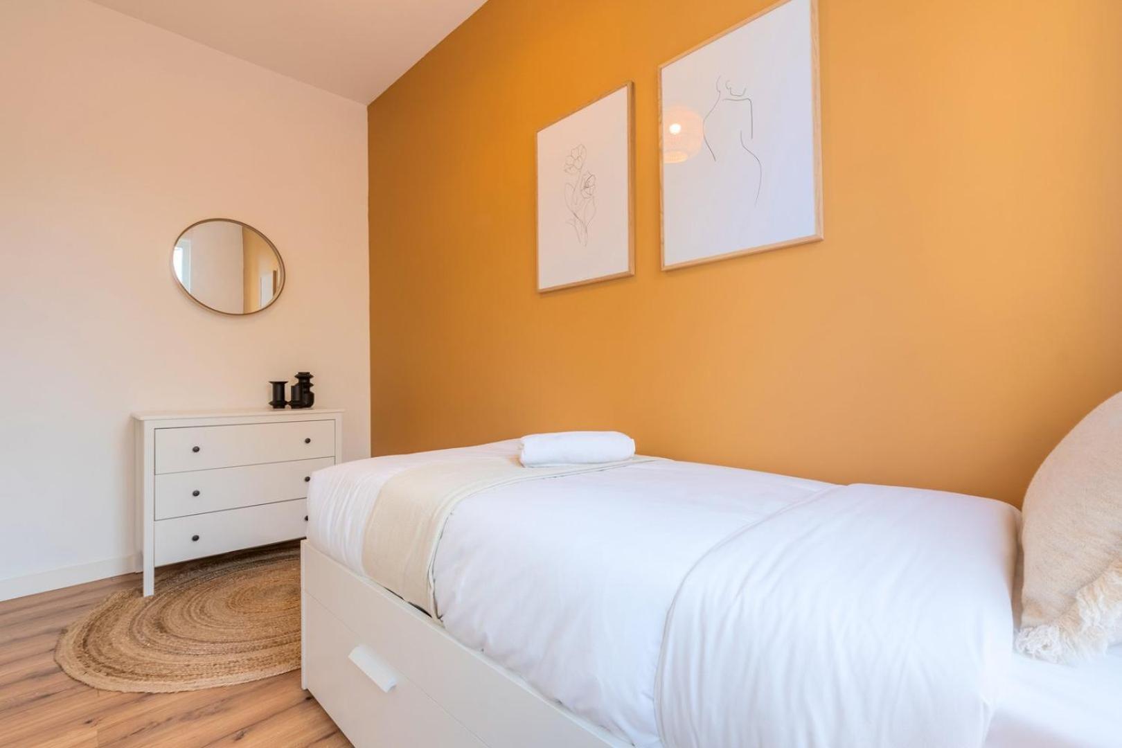 Modern, Quiet 3-Bedroom Apartment With Parking Marcq-en-Baroeul Exteriör bild