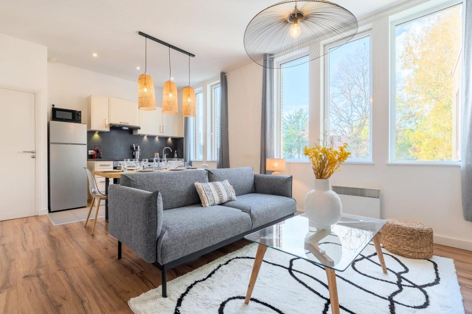 Modern, Quiet 3-Bedroom Apartment With Parking Marcq-en-Baroeul Exteriör bild